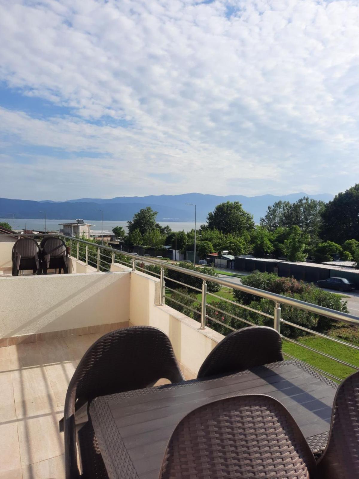 B&B Apartments Dojran Exterior foto
